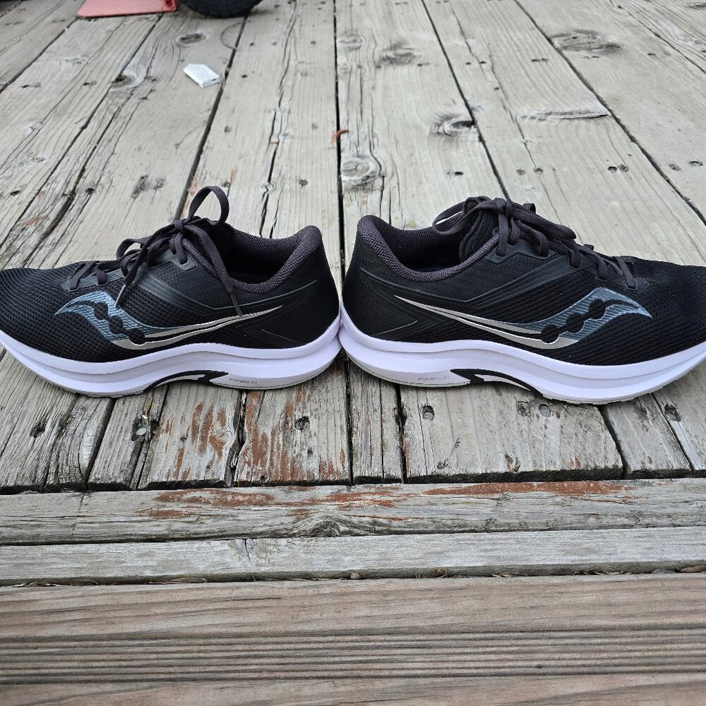 Saucony Men's Axon Road Running Shoe Black 11.5D - Picture 6 of 10